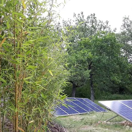 Campismo de Luxo Le Bivouac Et Sa Piscine Saint-Victor-de-Malcap