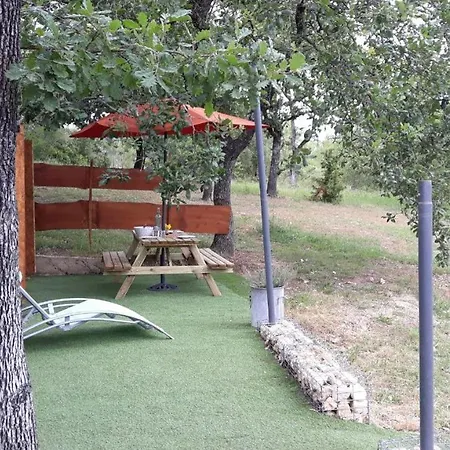 Le Bivouac Et Sa Piscine Campismo de Luxo Saint-Victor-de-Malcap
