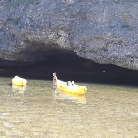 Le Bivouac Et Sa Piscine Campismo de Luxo Saint-Victor-de-Malcap